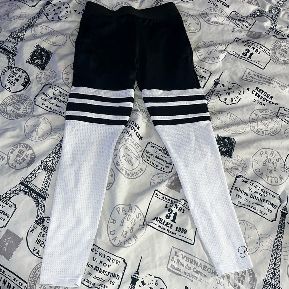Bombshell Sportswear Sock Leggings